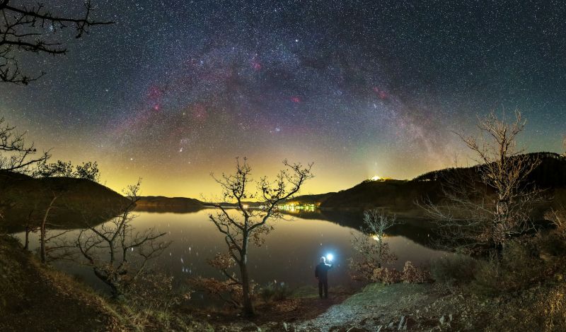 File:'A Way Through The Night'.jpg